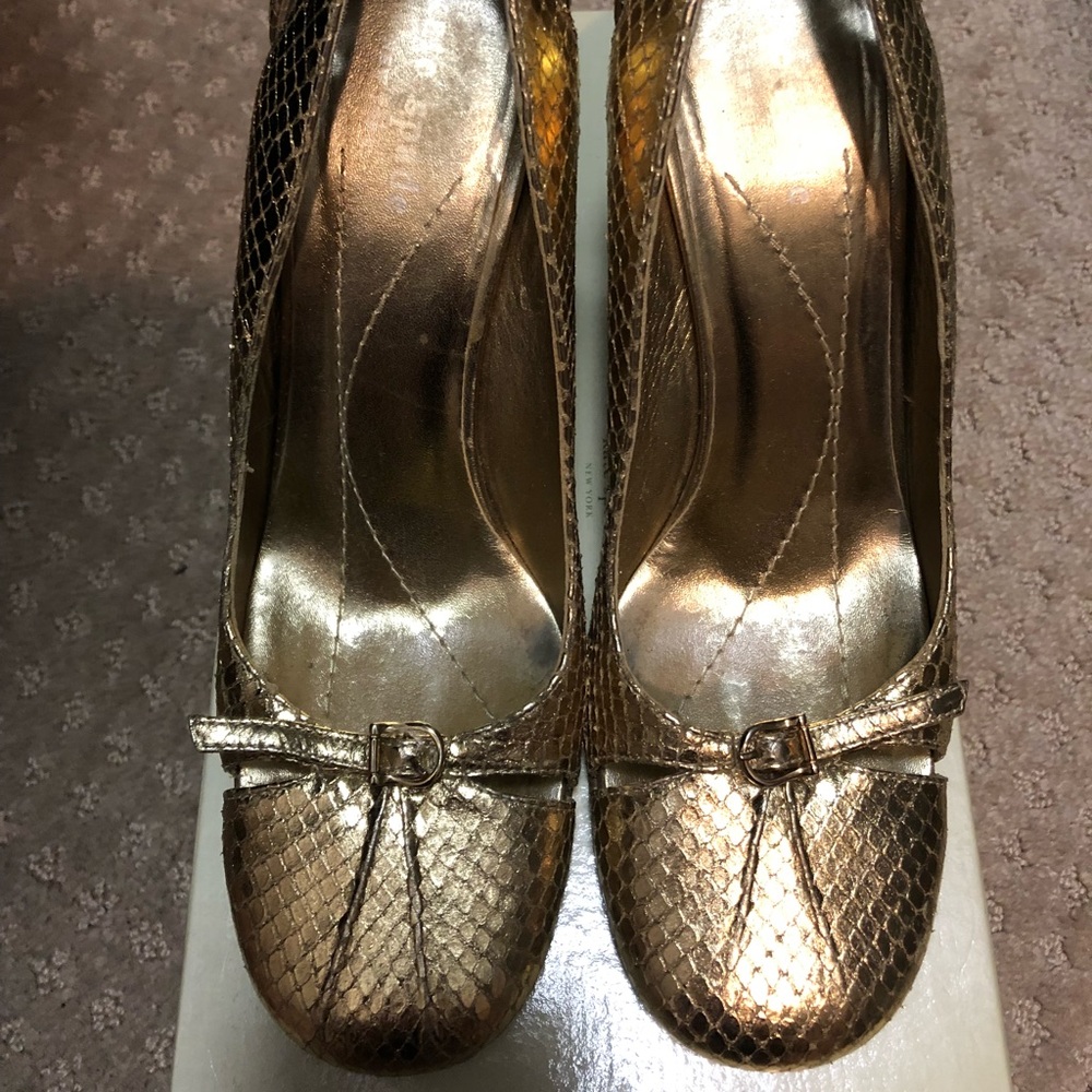 Kate spade gold heels